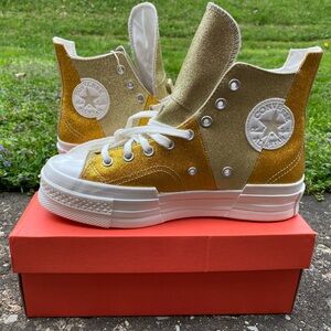 Gold Converse Size 10